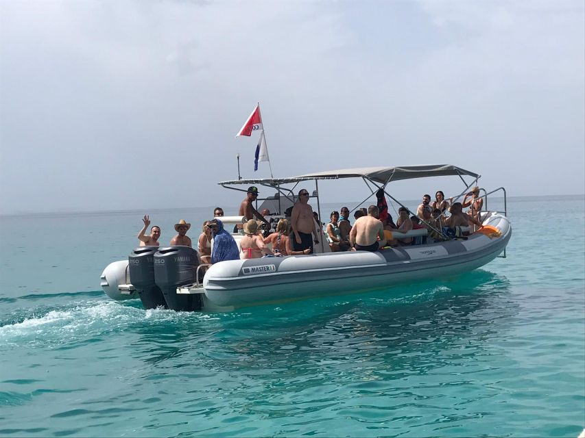 Tropea: Capo Vaticano Boat Trip with Snorkeling & Drink - Capo Vaticano and Praia i Focu