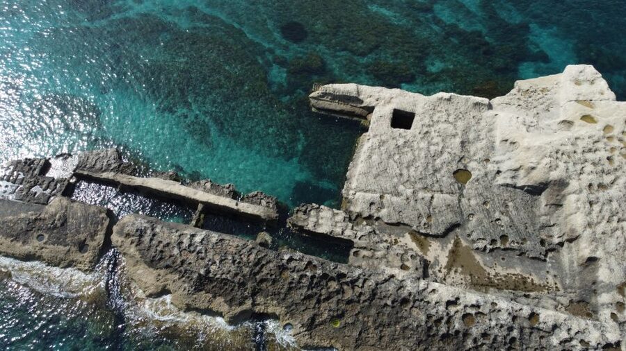 Tropea: Scoglio delle Sirene Snorkeling Cruise with Aperitif - Why this coast is best seen from a boat