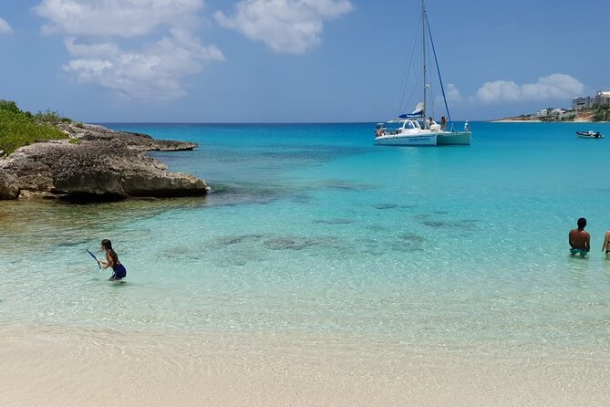 Tropical Catamaran Snorkeling & Sailing - Little Bay is the first taste of the water