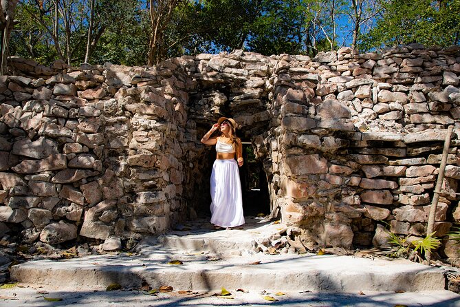 Tulum Guided Tour, Magical Cenote, Lagoon Snorkeling and Beachside Lunch - Swimming through El Sueño cenote