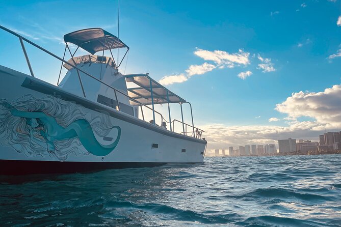 Turtle Canyon Snorkel Adventure in Waikiki, Oahu - Diamond Head Views From the Water