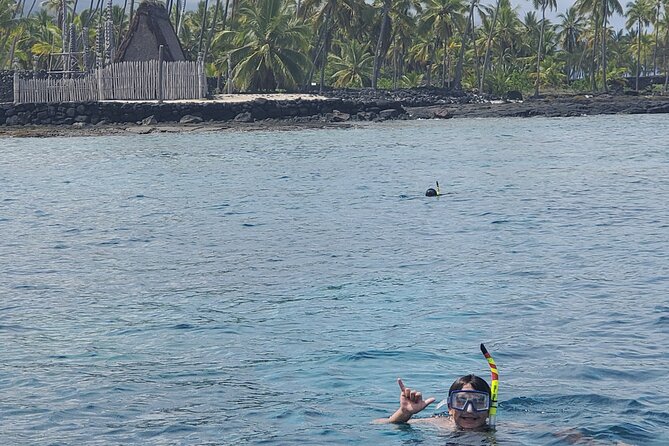 Two Reef Snorkel Trip-See Captain Cook Monument & Sea Caves - Sea caves, lava tubes, and the ride home