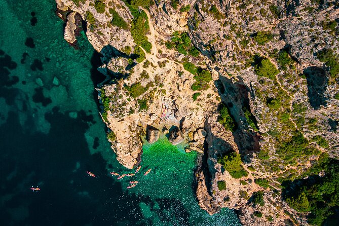 Uncharted Marine Reserve Cave, Snorkel & Cliff Jumping Kayak Tour - Who should book this excursion