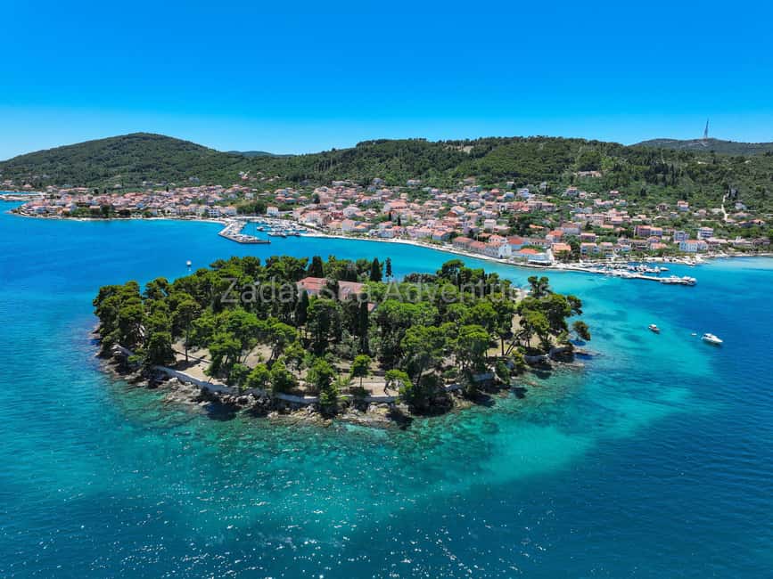 Zadar: Island Hopping Tour Swim and Snorkel with Aperol - The first 25 minutes: leaving Fosa Harbour behind
