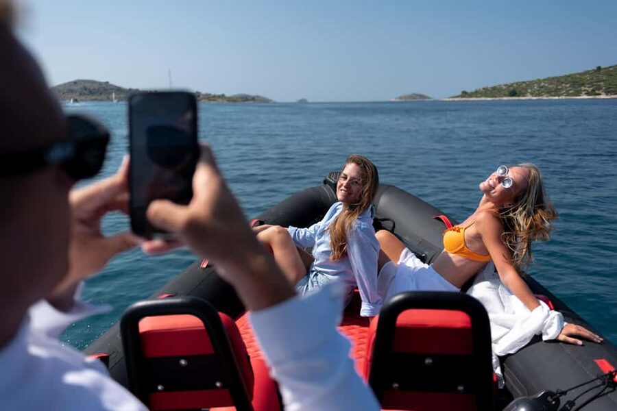 Zadar: Island Luxury Speedboat Tour with Snorkeling - Who will enjoy this four-hour island hop
