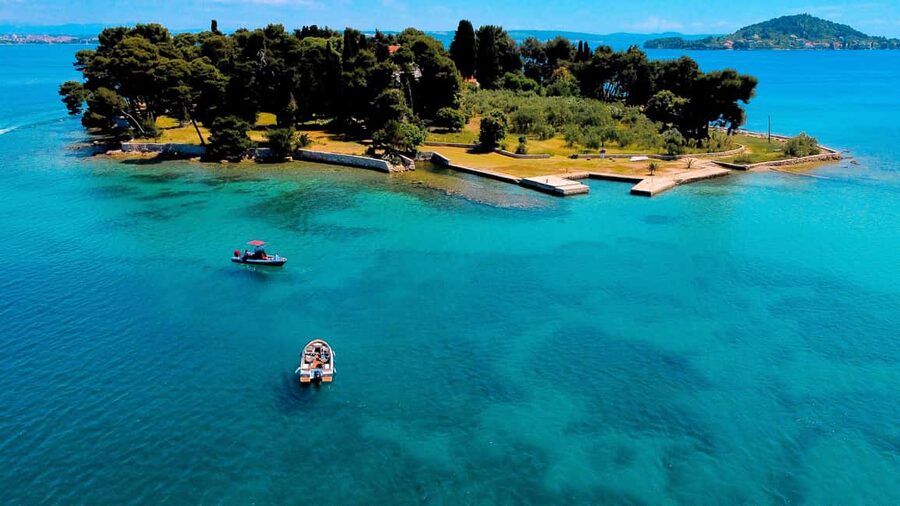 Zadar:Speedboat Tour Thrill Ride with Snorkeling on 3 island - Starting beside the gas station at Jazine